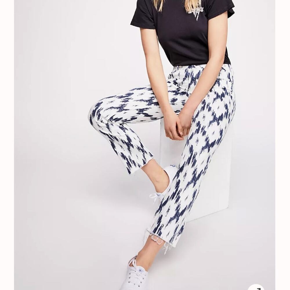 Free People‎ indigo skies printed crop flare jeans